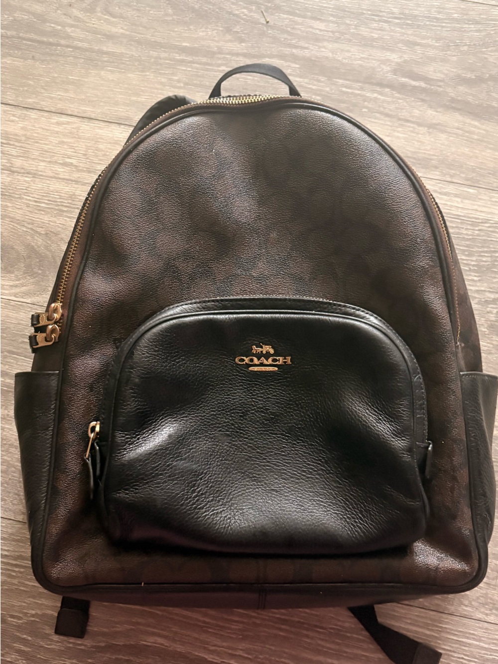 Large court Coach Black Leather Backpack with Gold Logo